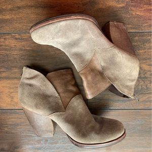 Kork - Ease | Leather Healed Chelsea boot size 8
